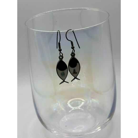 Inlay Fish Dangle Earrings - Enamel and Mother of Pearl - Picture 5 of 5